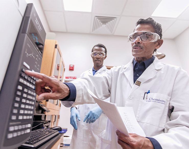 Chemistry professor helps student