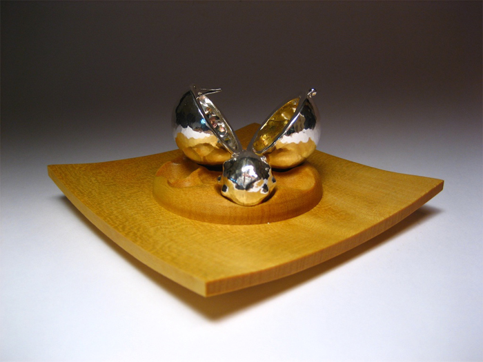 A sample project by a metalsmithing student. 