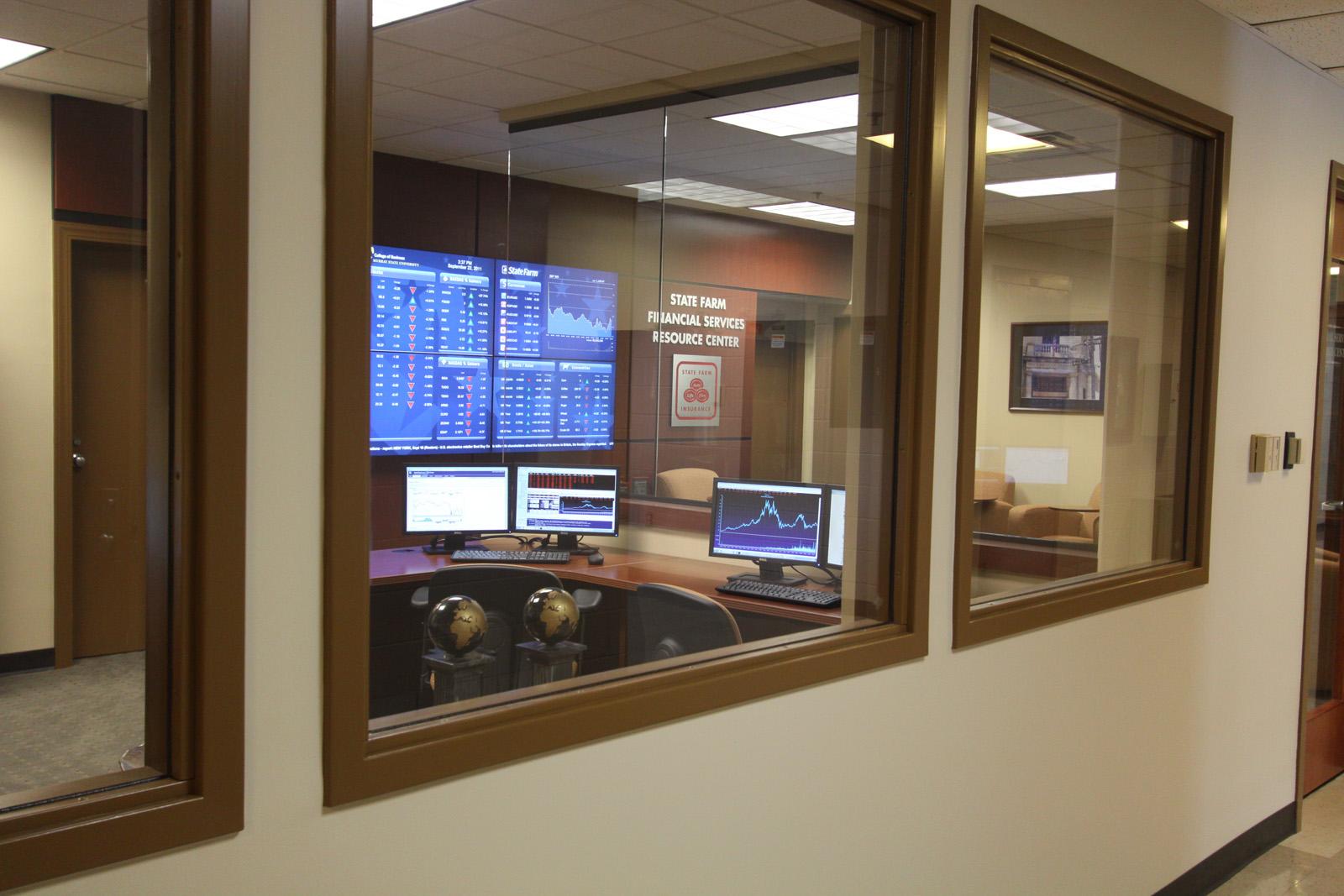 Student Work Room (Outer Windows)