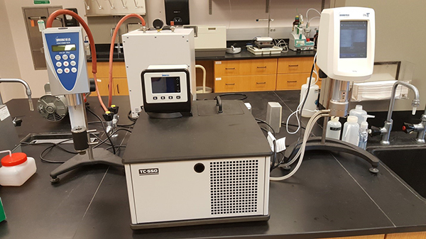 Brookfield small sample and cone-and-plate viscometers. 