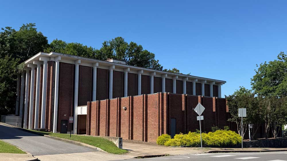 exterior of Mason Hall