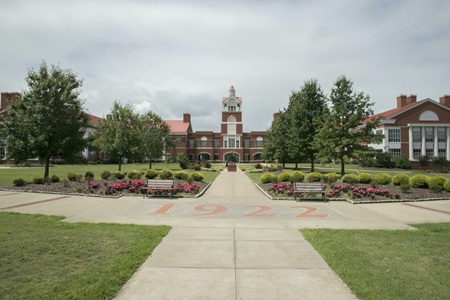 A picture of Murray State's campus. 