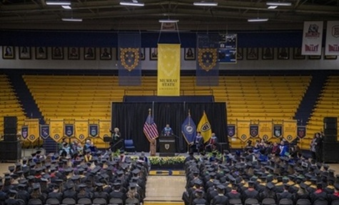 Murray State President Dr. Ron Patterson speaks to graduates. 