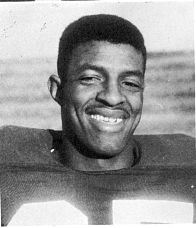 Dennis Jackson football player
