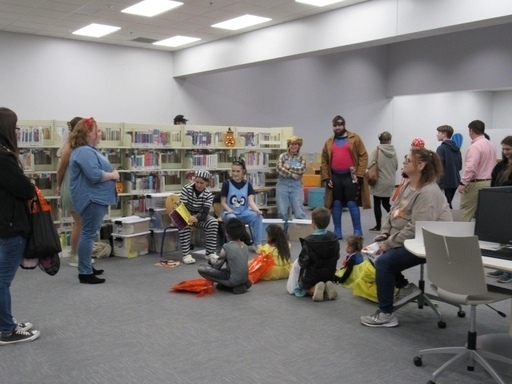 AUA members dress up and read to children