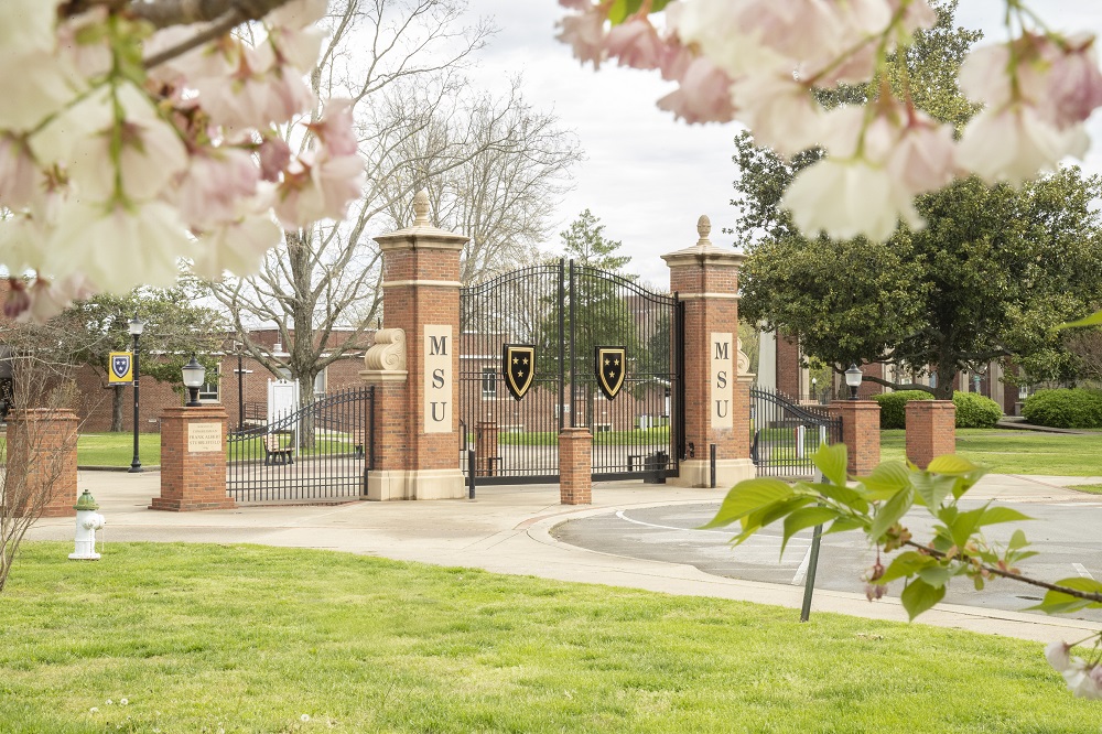 Murray State Gates, far shot