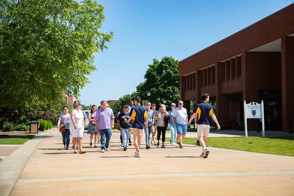 Racer Nation Orientation sessions are open for fall 2022 incoming freshmen and transfer students